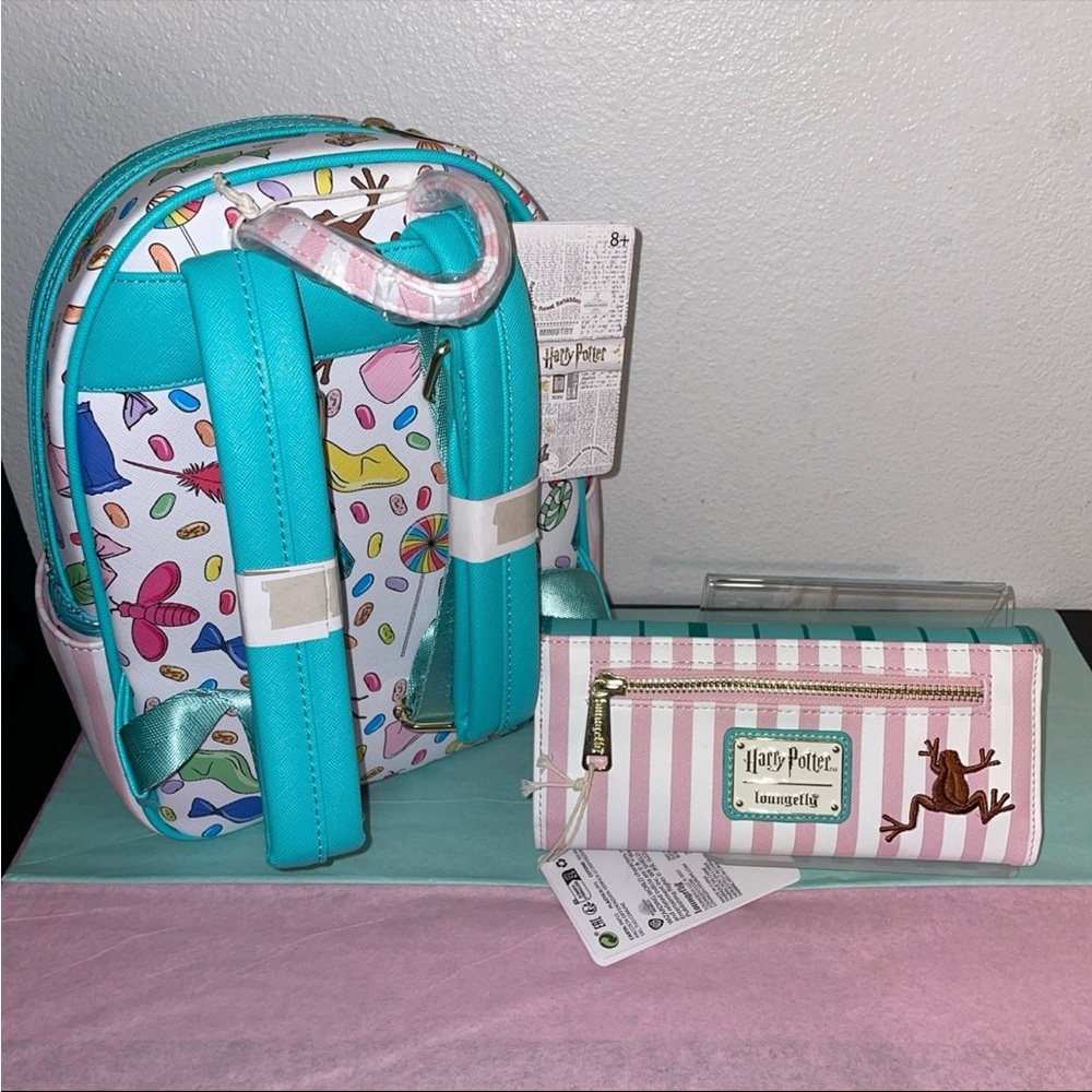 Exclusive Loungefly Harry Potter Honeydukes Sweet Shop Mini Backpack & Wallet - Picture 2 of 10